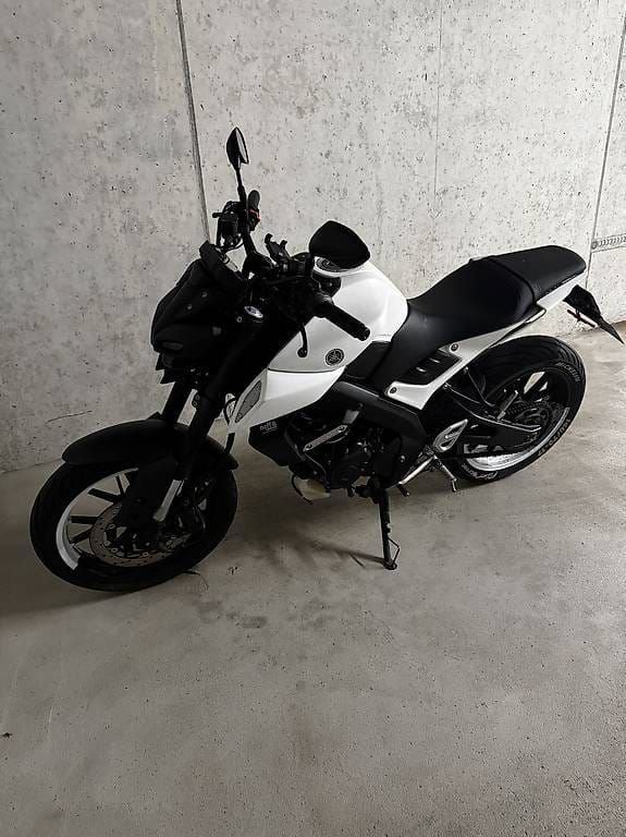 Yamaha Strasse: Yamaha MT -125 – Defekt aus Winterthur von snusebies