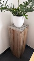 Holz-Blumenständer 