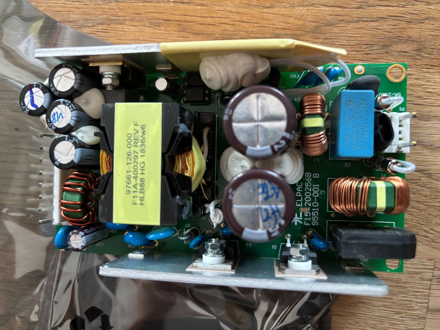 Componenti elettronici: Carte d'alimentation 24V – Nuovo (secondo la descrizione) da La Chaux-de-Fonds venduto da bartoglan 1