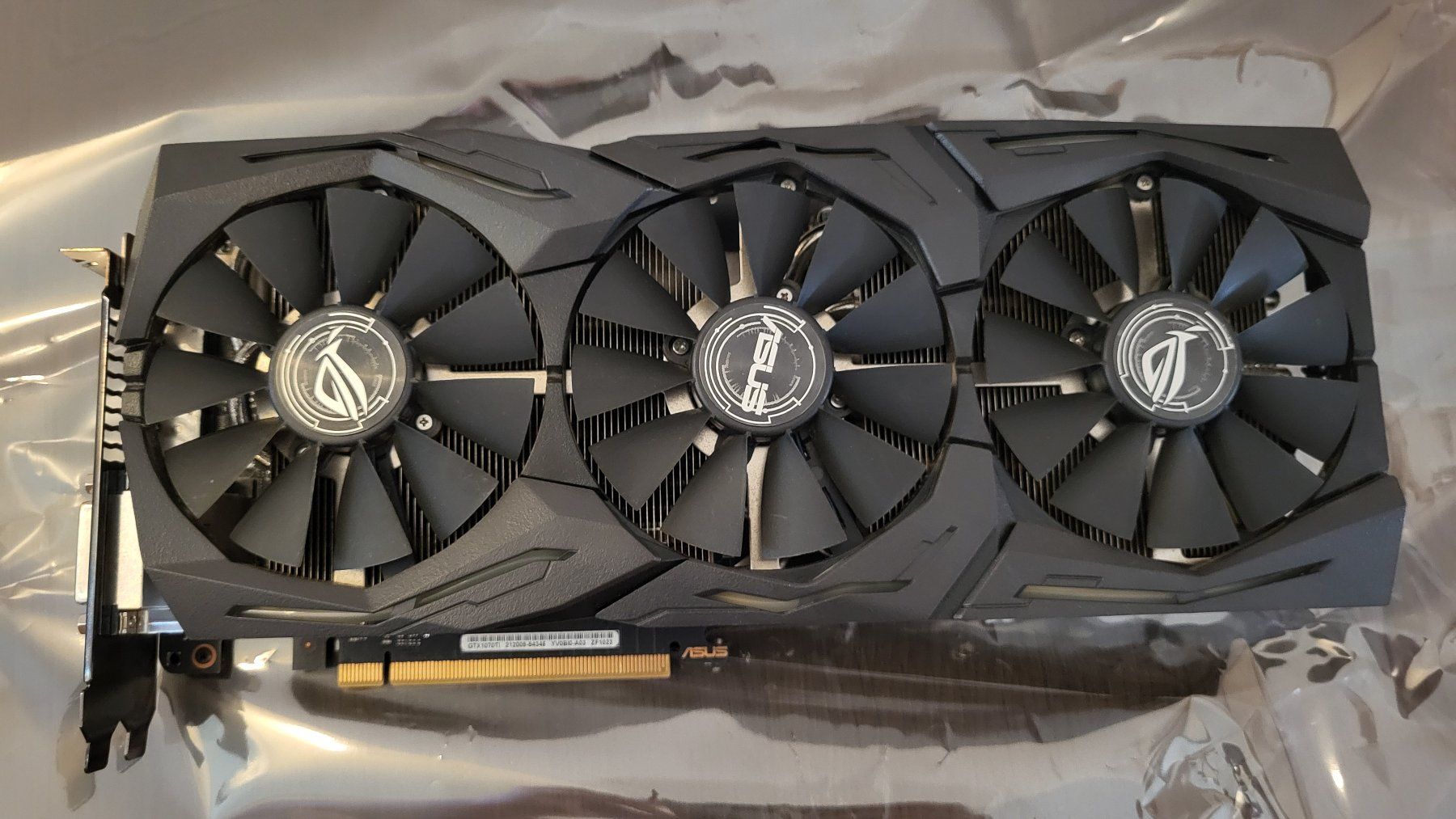 Nvidia Grafikkarten: ASUS GTX 1070ti – Gebraucht aus Münsingen von Heroism2010
