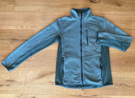 Jacke Kaikkialla