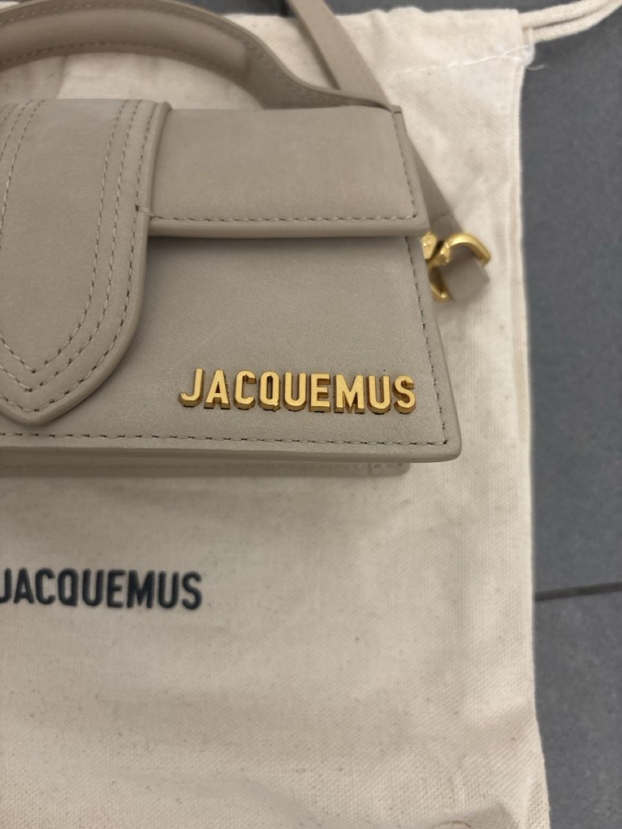 Jacquemus Sacs femmes: Mini Jacquemus Handbag – Neuf (Voir description) à Neuenhof par Stockz 1