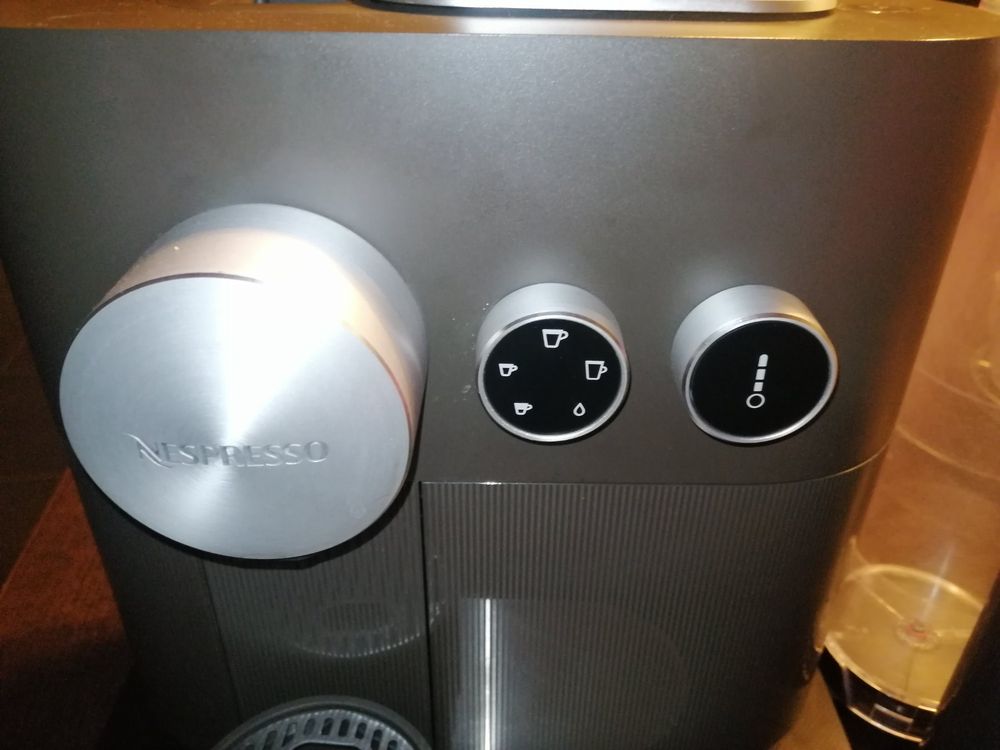 Nespresso Magimix M500 expert milk Acheter sur Ricardo