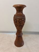 Bodenvase aus Teakholz geschnitzt 