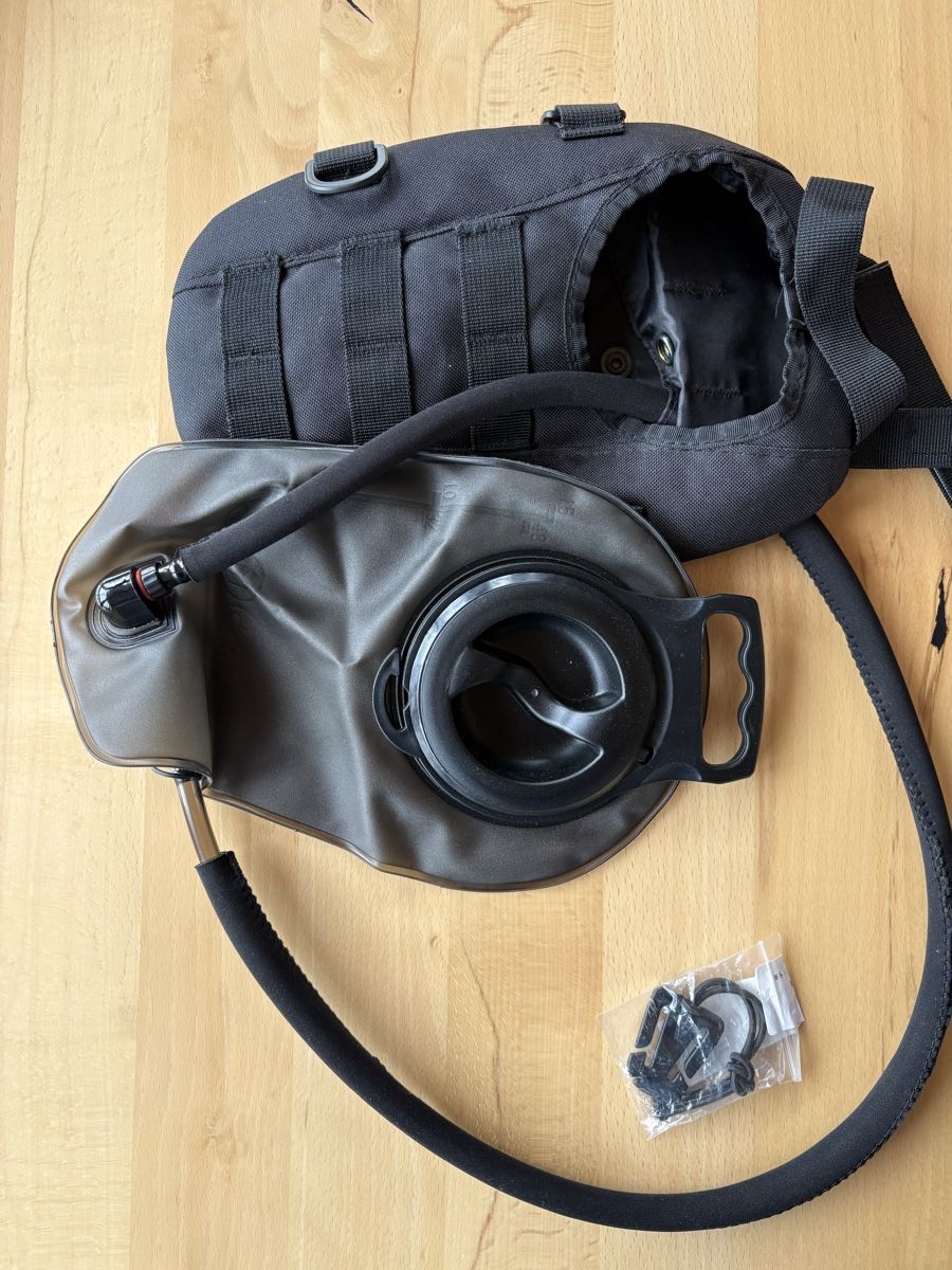 Mil-Tec Zaini: MilTec Trinkrucksack – Nuovo (secondo la descrizione) da Meilen venduto da mogli_luna 2
