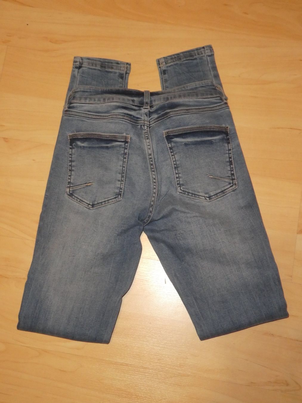 Hosen: Jeans Gr. 34 – Gebraucht aus Mels von KOSL 3