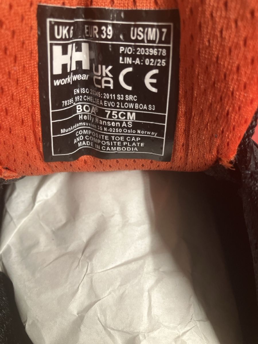 Helly Hansen Scarpe da uomo: Helly Hansen Chelsea Evo 2, Grösse 39 NEU – Nuovo e nell'imballaggio originale da Erlenbach im Simmental! venduto da Simmentaler-Perlen 7