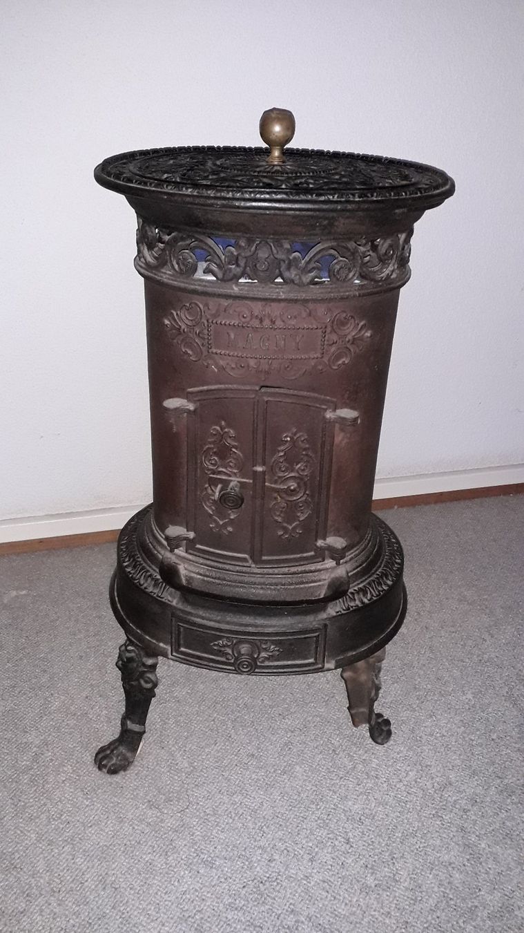 Altri mobili d'antiquariato: Gussofen – Usato da Basel venduto da ekb_7fqg