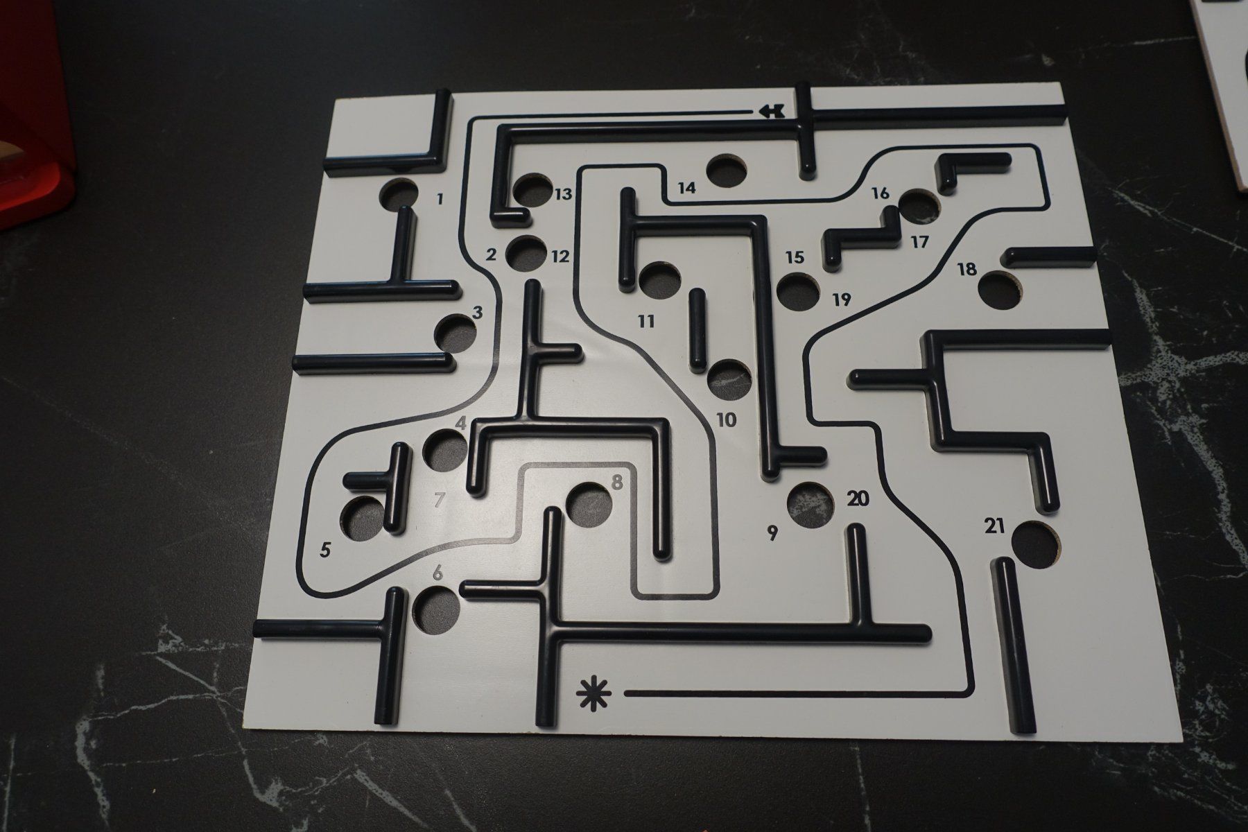Brio Giochi: Brio Labyrinth Game ab 6 Jahren mit 3 Spielplatten – Usato da Belp venduto da Mazarron58 3