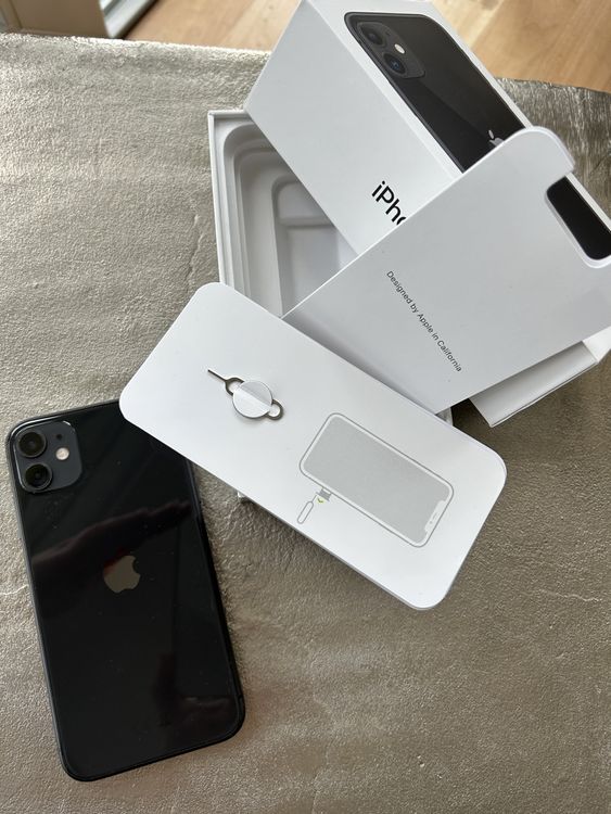 IPHONE 11 - 64 GB *TOP ZUSTAND* on sale