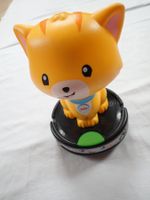 Dès 9 mois : chaton musical sur roulettes