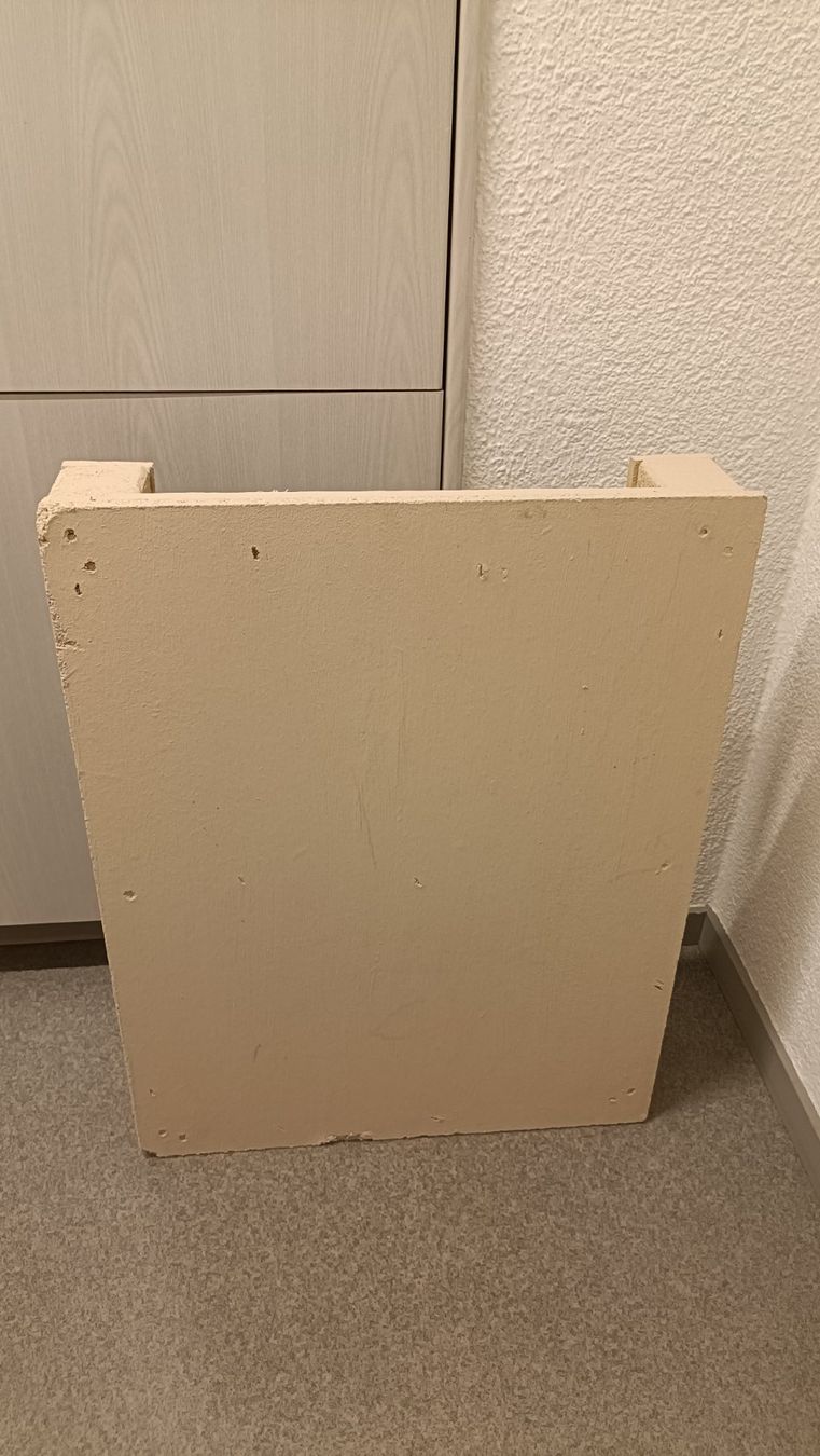 Pallets: Euro Palette beige bemalt – Usato da Dübendorf venduto da Me_sa