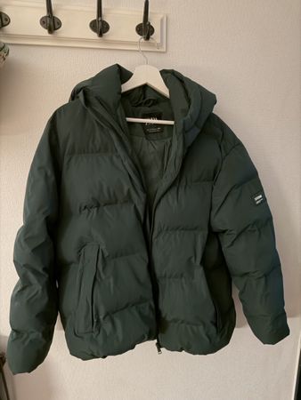 Zara Winterjacke dunkelgrün Grösse 164  neuwertig