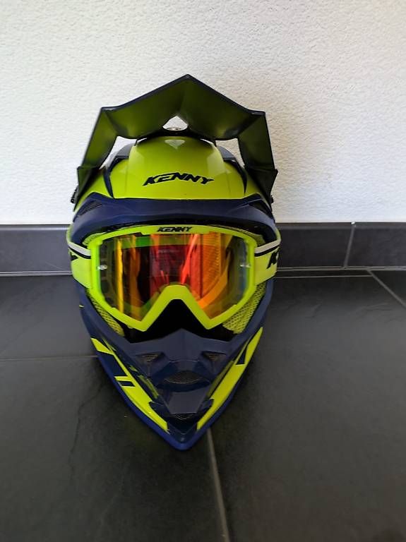 Caschi & visiere: Casque de DH ou Motocross – Usato da La Chaux-de-Fonds venduto da Nivi 1