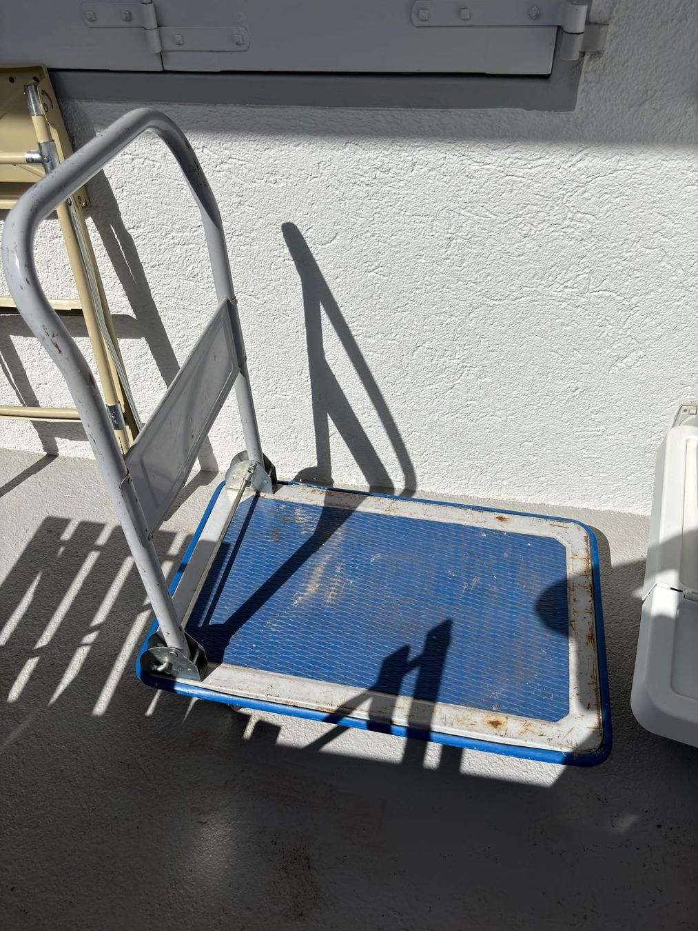 Carrelli di trasporto: Sackkarre blau mit Klappgriff gebraucht – Usato da Baar venduto da gon_92g8