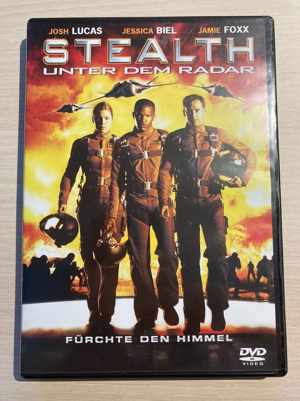 Tutti i DVDs: Stealth - Unter dem Radar – Usato da Brütten venduto da voene77