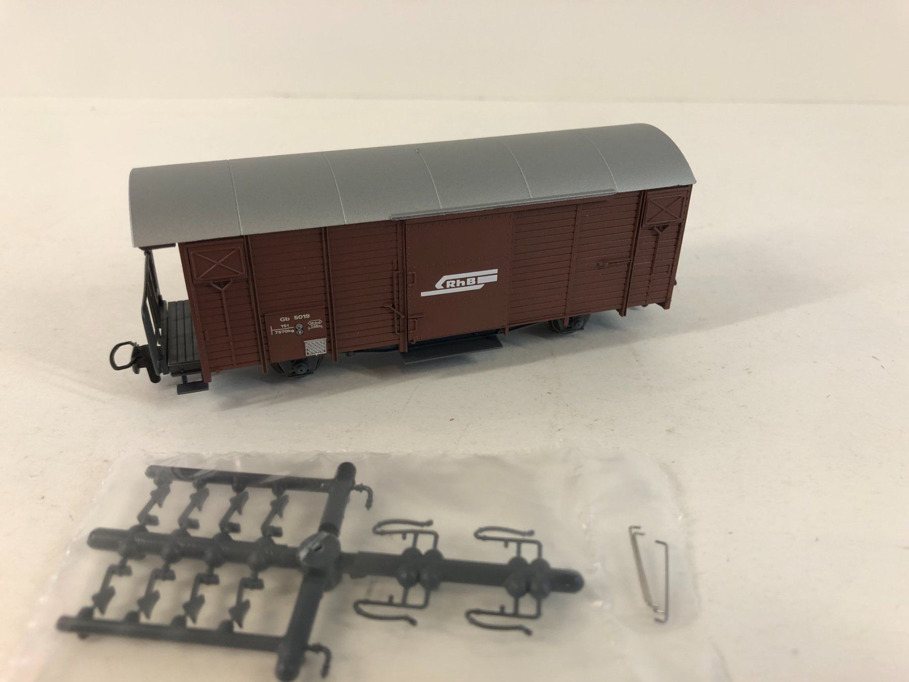 Bemo Modellini di ferrovie: Bemo H0m 2250 129 Güterwagen RhB Gb 5019 – Nuovo e nell'imballaggio originale da Rodersdorf venduto da Joerg11 2