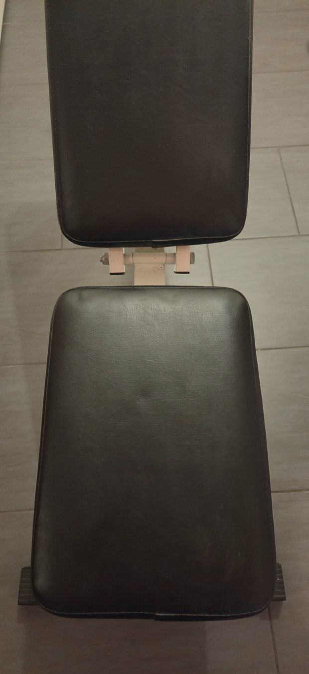 Chaises: adjustable Training chair – D'occasion à Glattbrugg par amd.sabaa 2