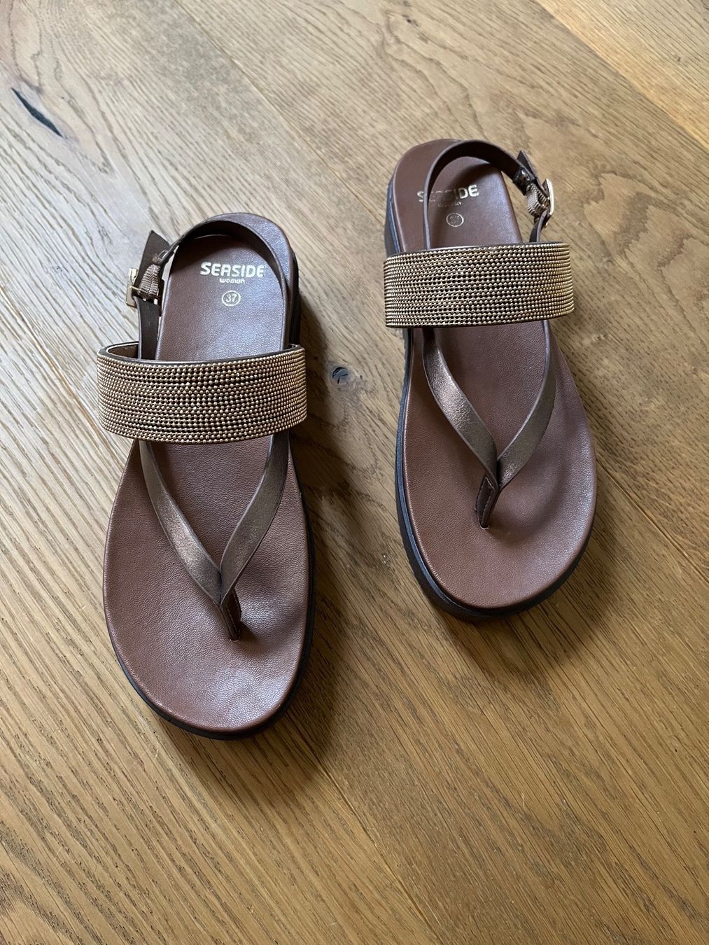 Scarpe da donna: Sommer Sandaletten Gr.37 – Nuovo (secondo la descrizione) da St.Gallen venduto da Monrose