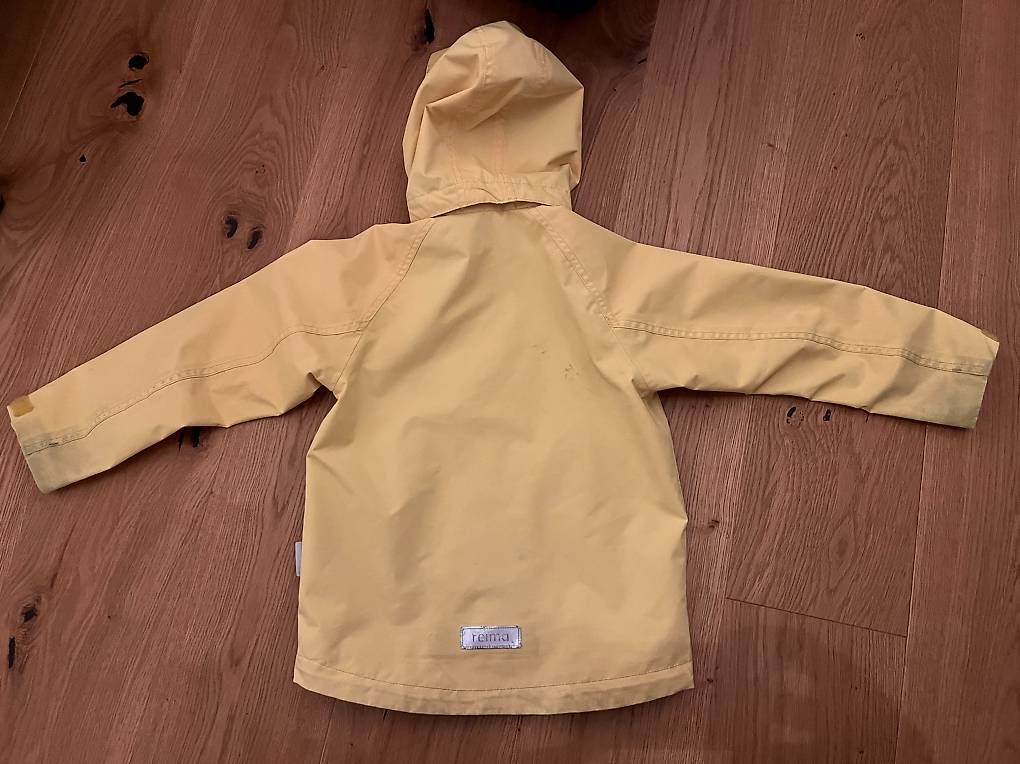 Giacche & Cappotti: Reima Regenjacke Gelb, Gr. 116 – Usato da Hausen am Albis venduto da Be13 1