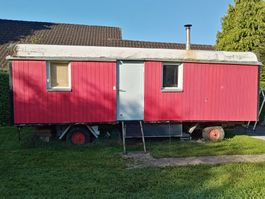 Ausgebauter Bauwagen/ Tynihouse auf Räder