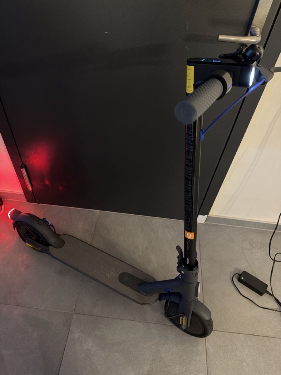 Scooters: Xiaomi Mi Scooter  – Gebraucht aus Genève von ila_x68q 1