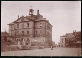Fotografie Hainichen, Rathaus und Keller