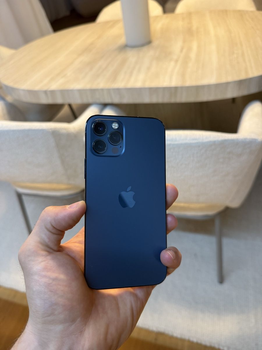 Apple Handys / Smartphones: Apple iPhone 12 Pro Blau – Gebraucht aus Cham von kuhnaguero