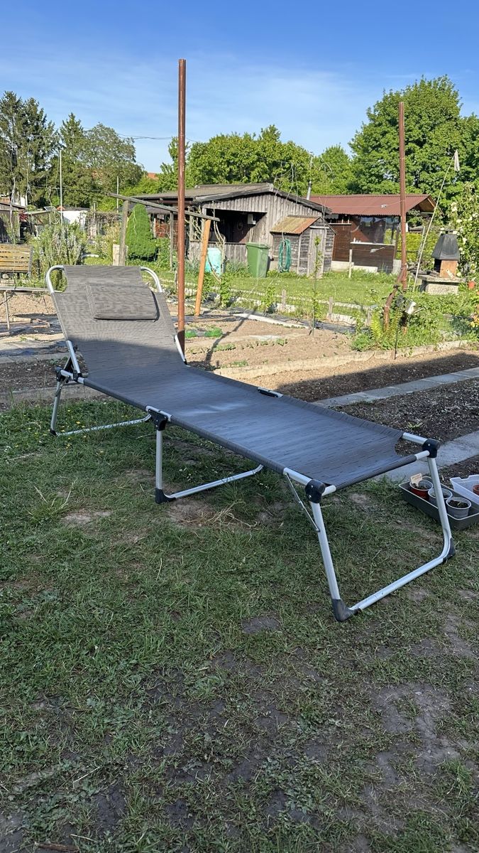 Liegen & Liegestühle: Liege Stuhl – Gebraucht aus Volketswil von Nia011