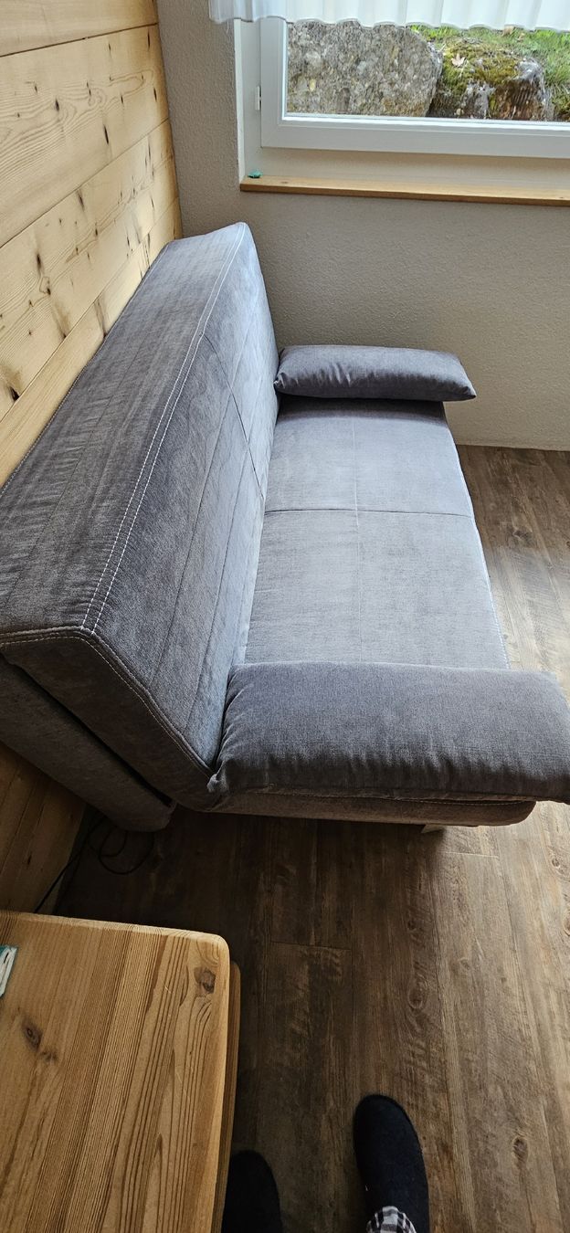 Sofas: Schlafsofa mit Topper  – Gebraucht aus Sattel von axe_77s5 5