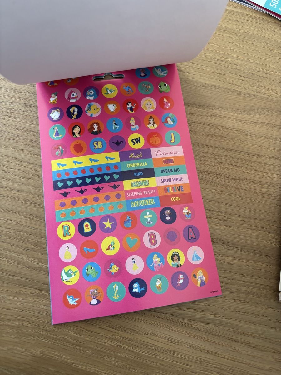 Sticker: Disney Princess Sticker Book 500 Pack – Nuovo e nell'imballaggio originale da Rüti ZH venduto da lau_5yjf 7