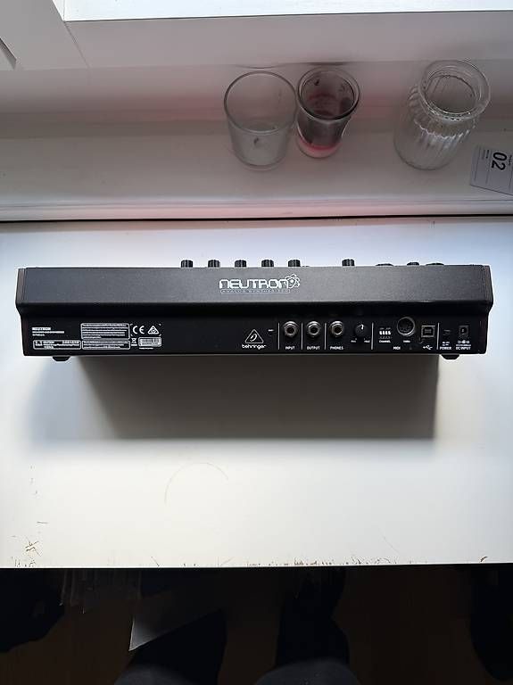 Behringer Musikinstrumente: Behringer Neutron – Gebraucht aus Luzern von tit_pb6y 1