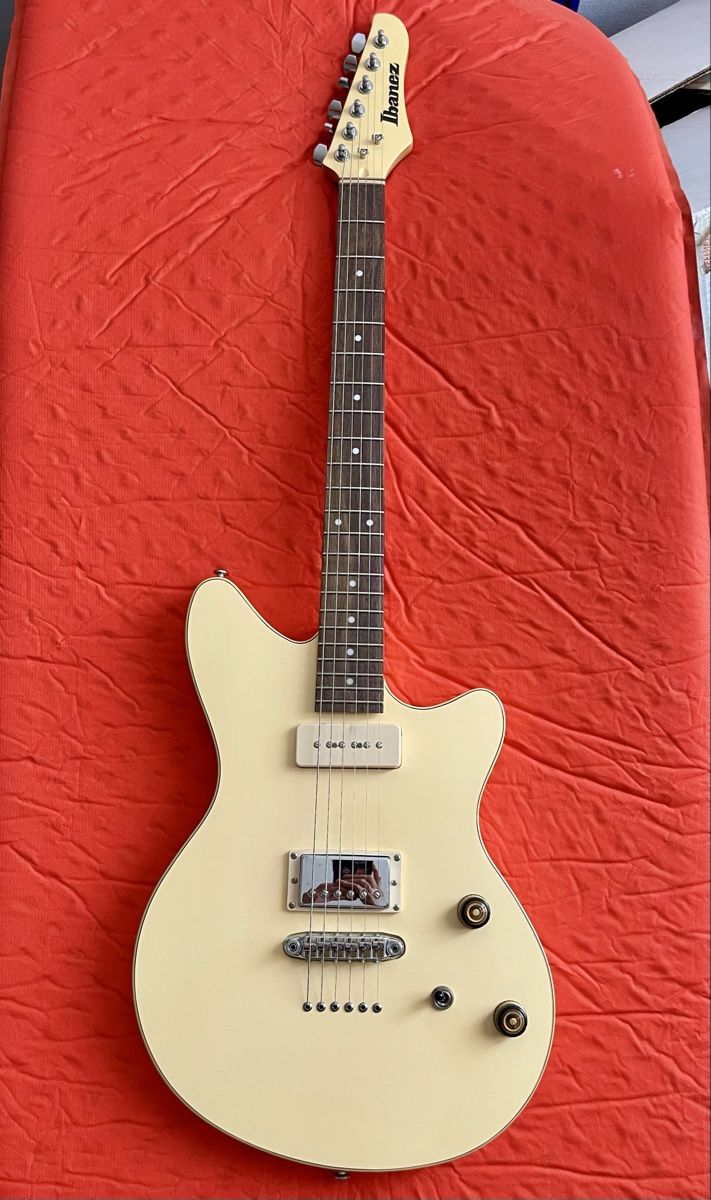 Ibanez Instruments de musique: Ibanez CMM1 Like New – D'occasion à Lugano par Theface