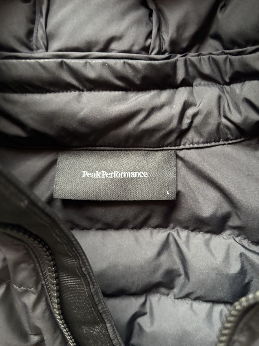Peak Performance Giacche: Peak Performance Daunenjacke – Nuovo (secondo la descrizione) da Attinghausen venduto da haldi72 1