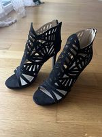 Schwarze High Heels 39