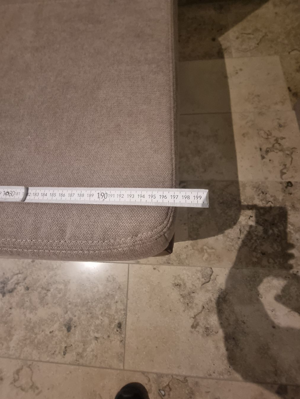 Sofas: Top Zustand: Bettsofa / Schlafsofa mit Bettkasten - Beige – Neu (gemäss Beschreibung) aus Zürich von auctionhero 9
