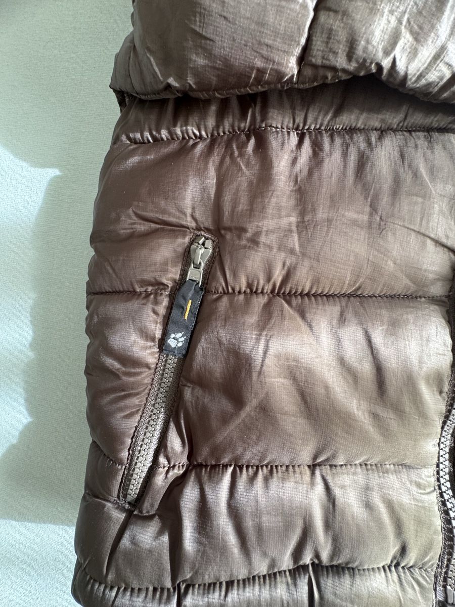 Jack Wolfskin Giacche & Cappotti: Kinder Jack Wolfskin Grösse 128 braun – Usato da Winterthur venduto da Lili0708 1