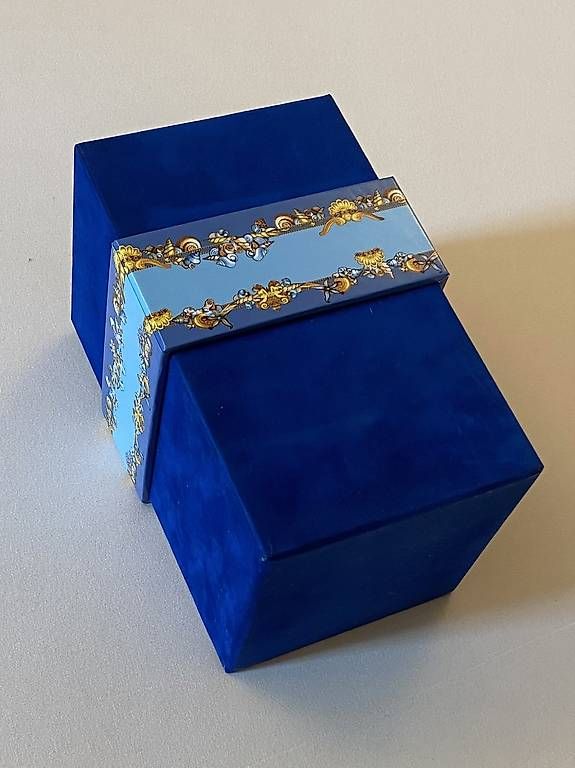 Altro per la casa: Original Versace Saronno Schachtel Box – Usato da Zürich venduto da quiniento