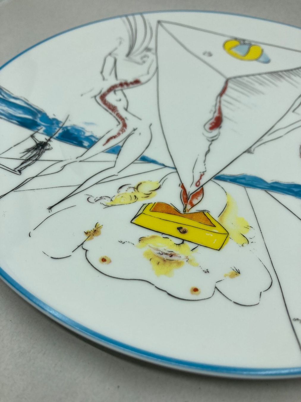 Piatti: DALI Teller Limoges signée – Usato da St-Cierges venduto da LeRegain 3
