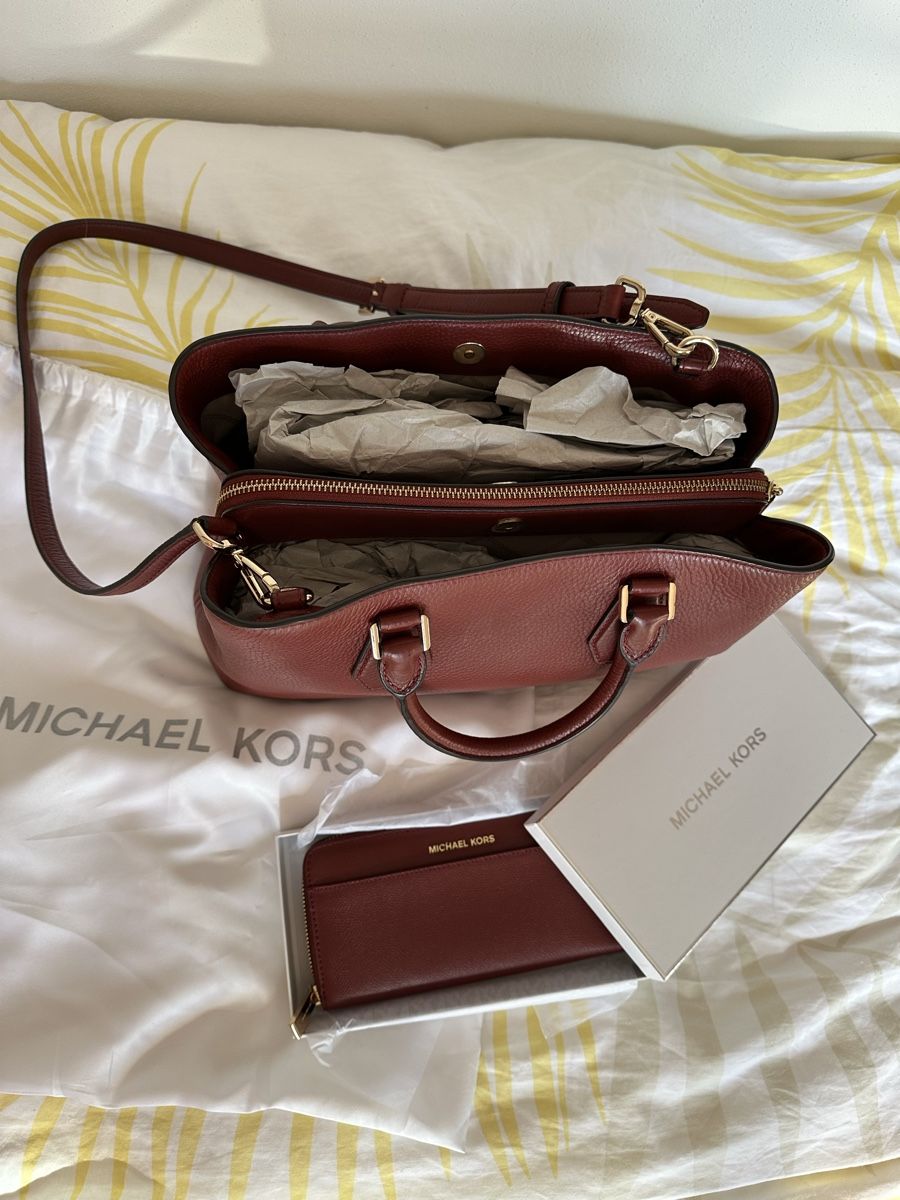 Michael Kors Taschen für Damen: Michael Kors Bag and Wallet amd Dustbag set – Gebraucht aus Gordola von EleSecondHand-TCG 2