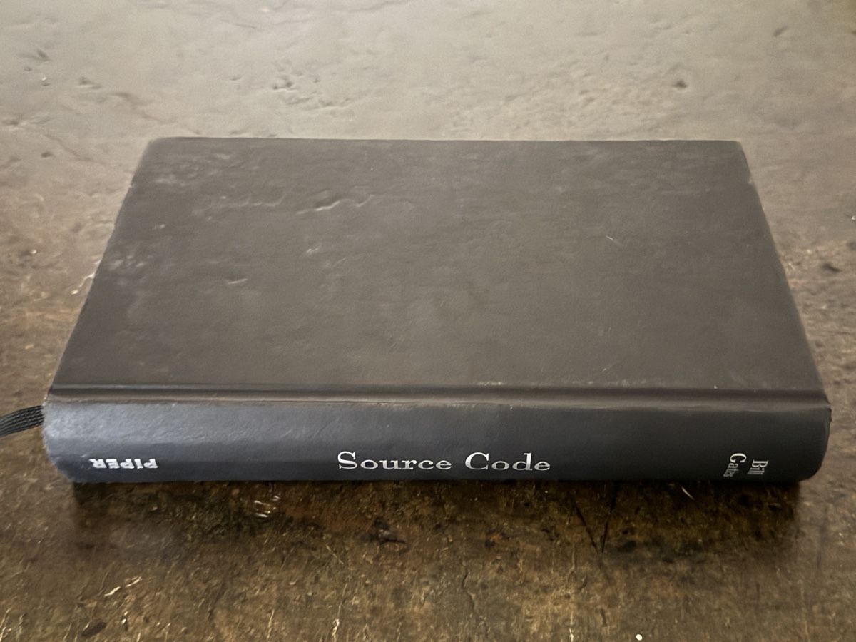 Bücher: Bill Gates Source Code – Gebraucht aus Ilanz von itz.me.samy
