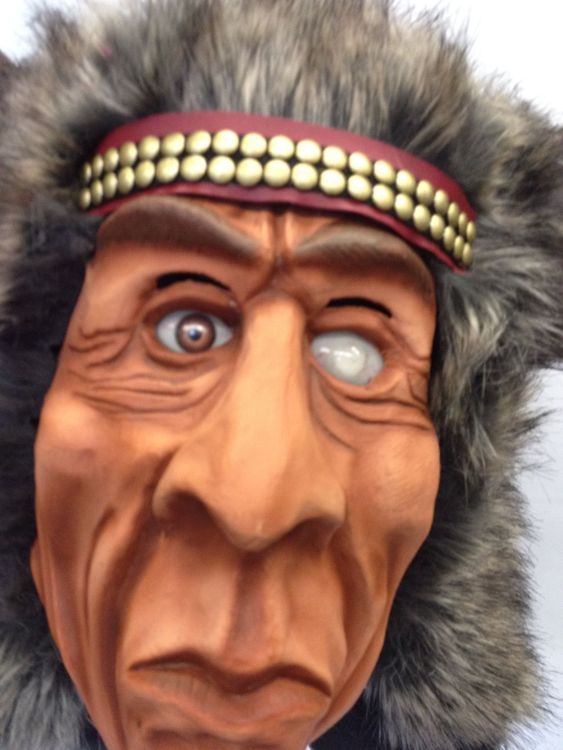 Faszinierende Larven Masken Kaufen: Verwandlung und Kreativität für Jung und Alt