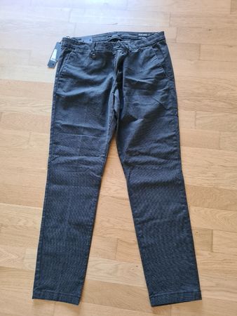 Antony Morato, neu, Gr. 54, Skinny Bryan, schwarz