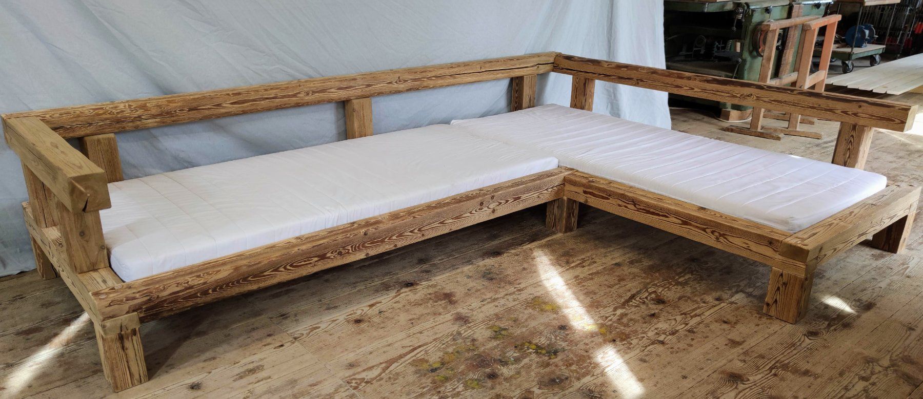 Divani: Altholz Eck Couch Sofa für 2 Matratzen urig – Nuovo (secondo la descrizione) da Bad Feilnbach venduto da Altholzmoebel 2