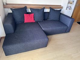 Bettsofa mit Topper