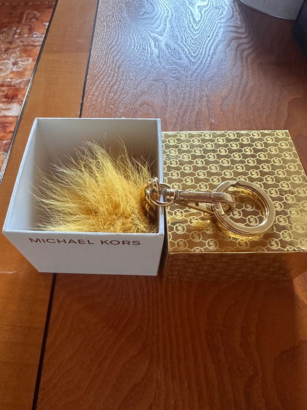 Michael Kors Portachiavi: MK Schlüssel Anhänger – Usato da Heimberg venduto da Sabe_Frau 1