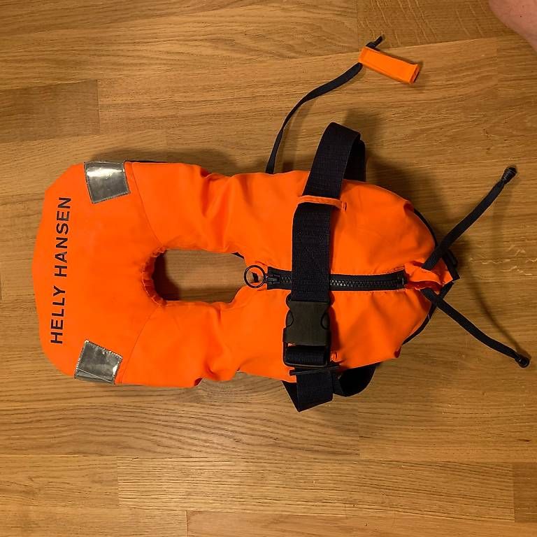 Helly Hansen Giubbotti di salvataggio: HH Helly Hansen Schwimmweste 5 - 15 Kg – Usato da Adligenswil venduto da Johnsepia 2