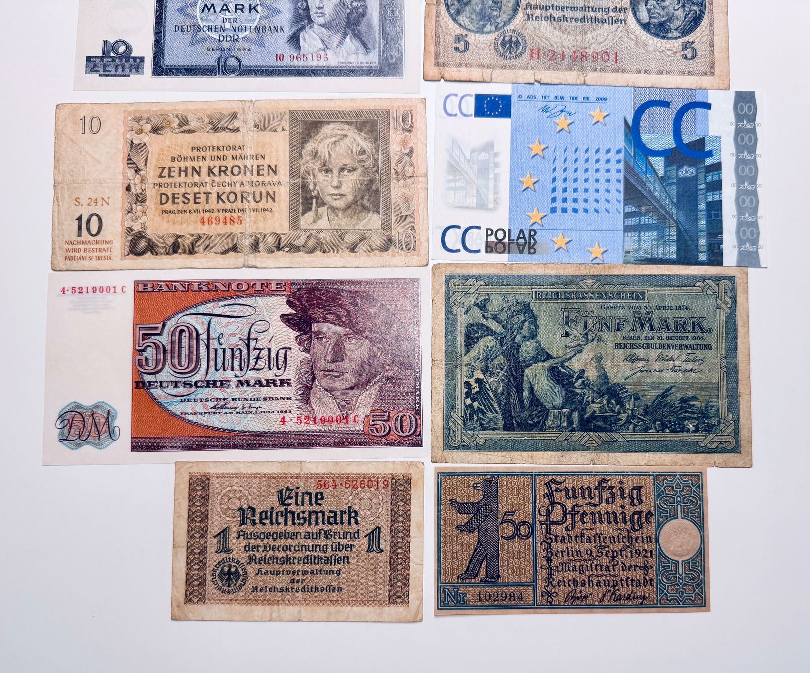 Billets de banque: **Banknoten Sammlung Deutsche Mark+Euro** – D'occasion à Langrickenbach par MeUs74 1