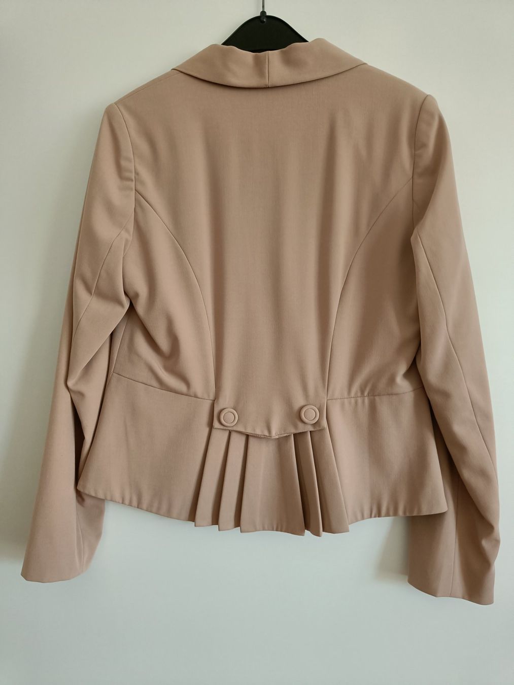 Giacche: Blazer beige, Gr. 38, neu – Nuovo (secondo la descrizione) da Güttingen venduto da Bumeranze 3