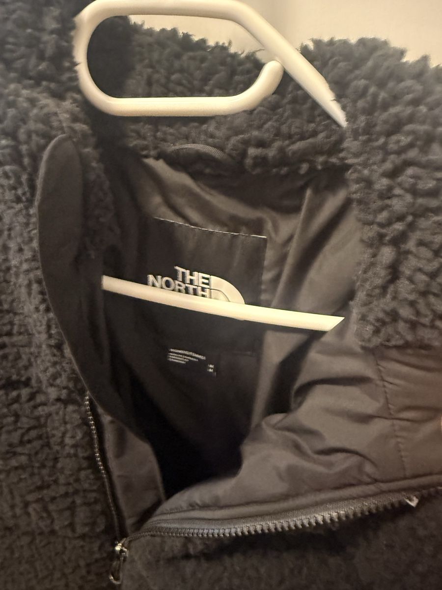 North Face Jacken: North Face Teddy Crop  – Neu (gemäss Beschreibung) aus Siebnen von Body23 1